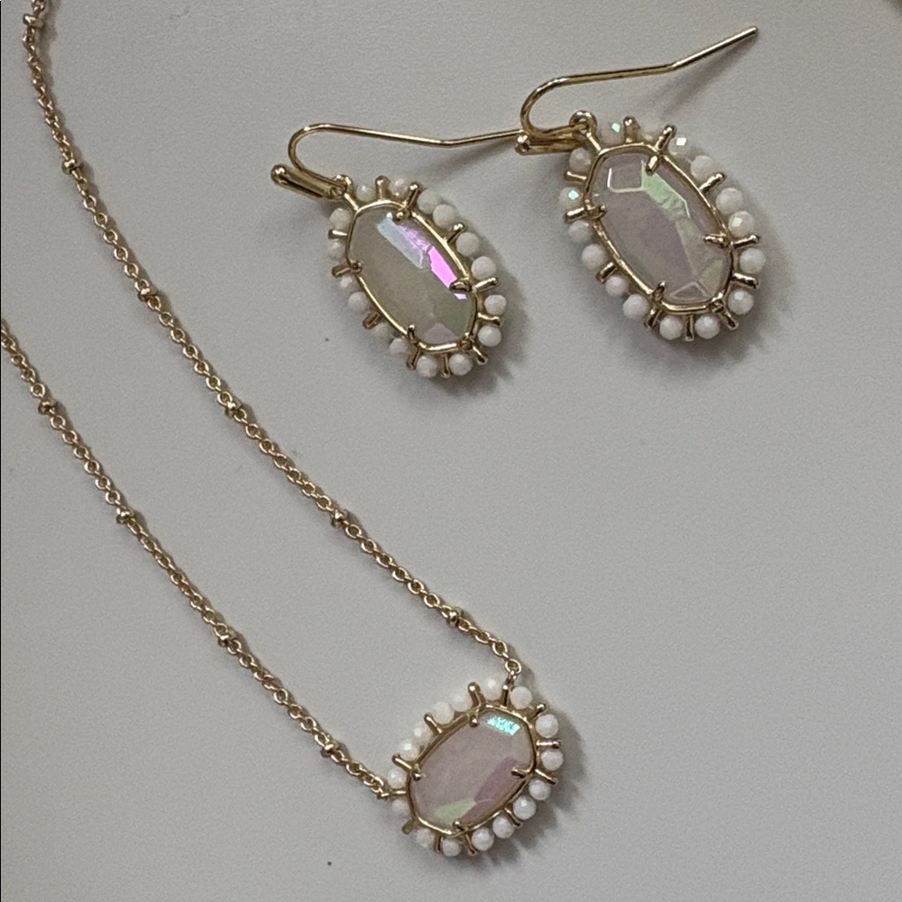 Lot of 2x EUC [Kendra Scott] Iridescent Frost Glass Lee Earrings/Elise Necklace - Picture 8 of 12